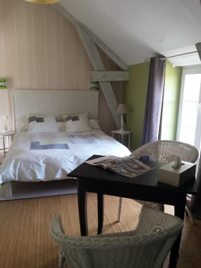 Chambres Des Rosiers Sennevieres Eksteriør billede